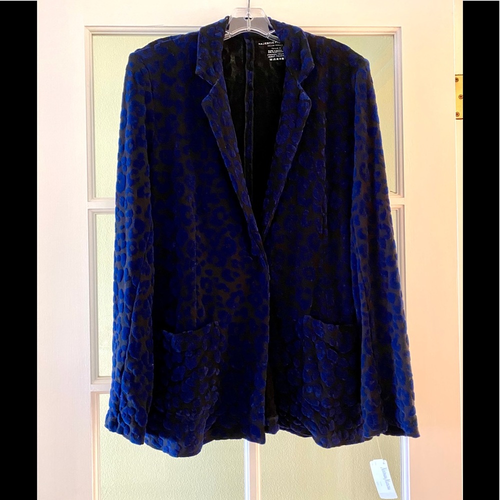 Majestic Filatures leopard print blazer. Size 3